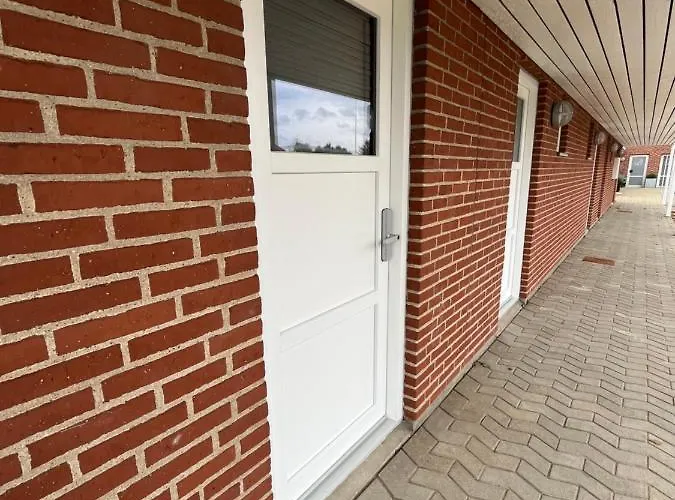 Aparthotel Go-sleep Bredehus 3*